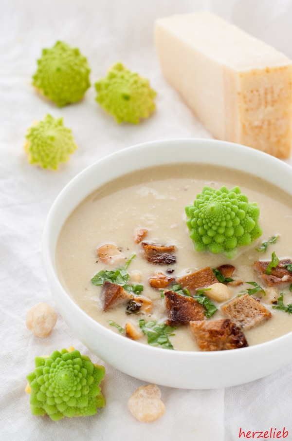 Romanesco-Suppe - mein Lieblingsrezept!