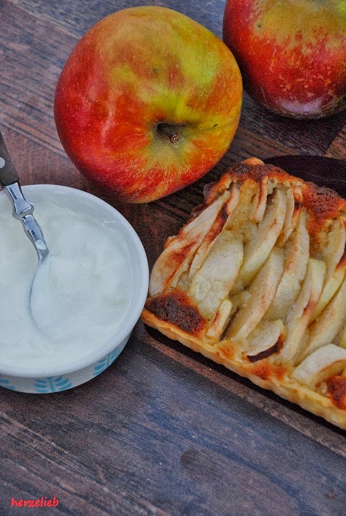 Rezept Apfel-Marzipan-Kuchen von herzelieb