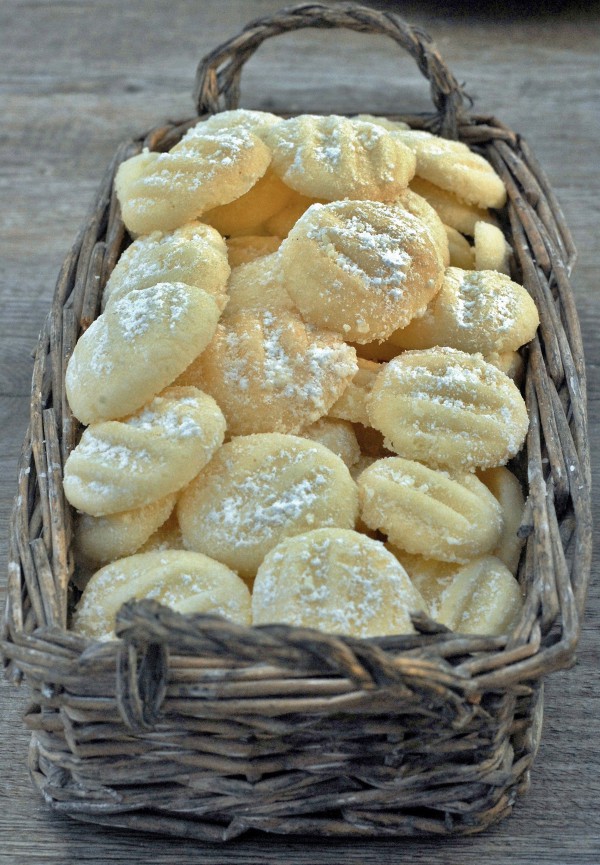 Weihnachtskekse vom Feinsten - ein Rezept für Schneeflöckchen