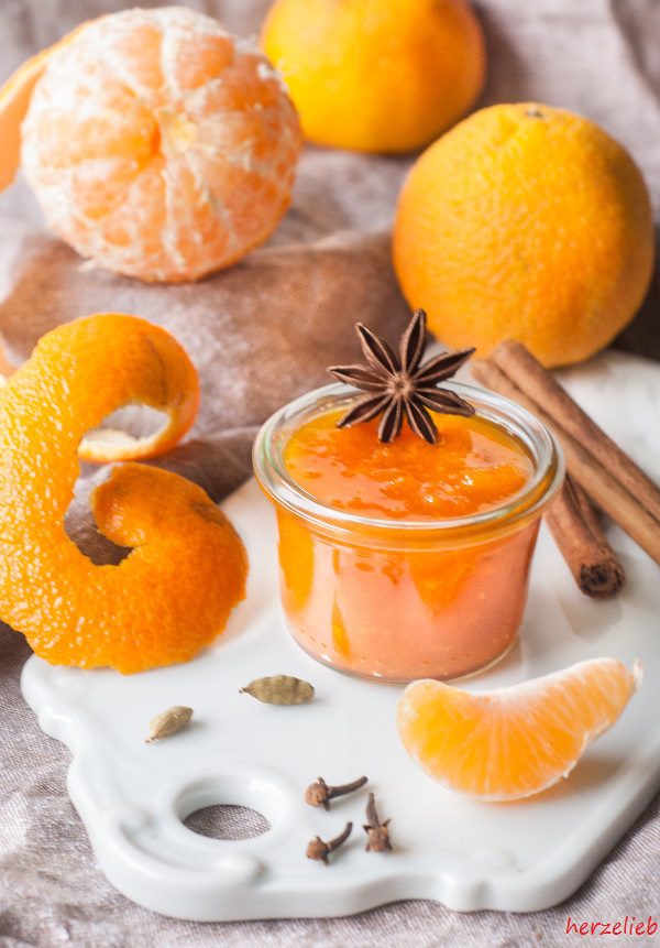 Mandarinenmarmelade im Glas zum Verschenken - Rezept ohne Gelierzucker