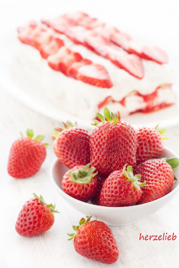 Erdbeeren sind die ideale Zutat für dieses Rezept für Erdbeer-Tiramisu