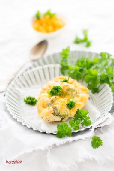 Gefüllte Ofenkartoffel - sensationell gut mit Broccoli und Käse