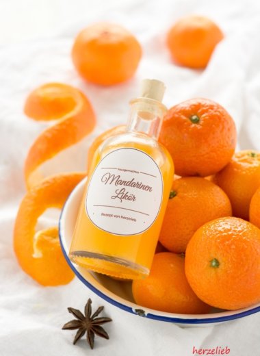homemade tangerine liqueur recipie// Mandarinenlikör Rezept