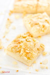 Selbstgemachter Butterkuchen wie bei Mutti - einfaches Rezept