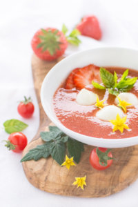 Tomaten-Erdbeersuppe und das Kochevent mit Léa Linster