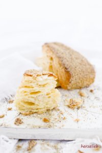 Fluffige Birkes aus Dänemark- oft als dänischen Blätterteigbrötchen bezeichnet. Rezept von herzelieb