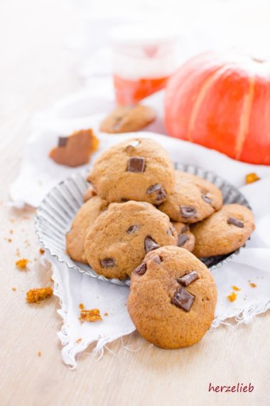 Kürbiskekse mit Schokostücken Rezept, so schmeckt der Herbst