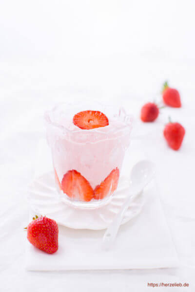 Erdbeer-Dessert Rezept für Obstveweigerer