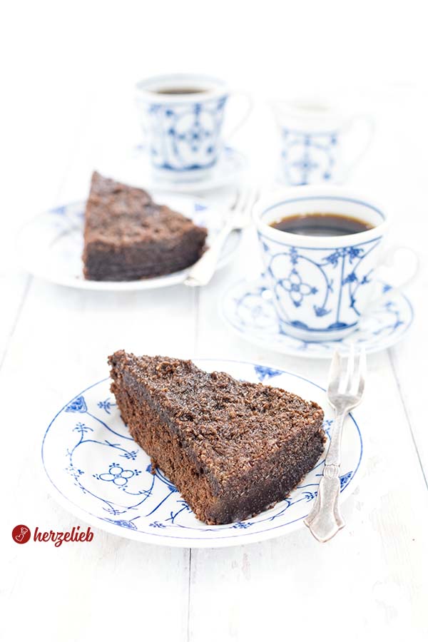 Schokoladenkuchen aus Dänemark Guf Guf Kage Rezept vom Foodblog herzelieb