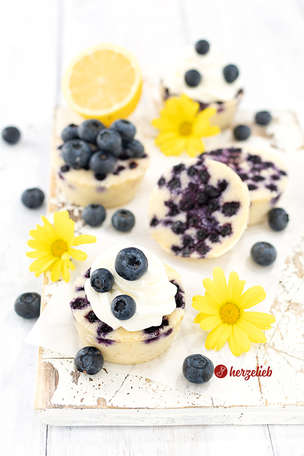 Rezept Käsekuchen-Muffins mit Blaubeeren vom Foodblog herzelieb
