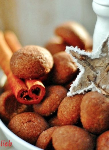 Plätzchen nur zu Weihnachten? Aber besimmt nicht die Schokoseufzer. Weihnachtskekse, die auch schon im Herbst schmecken. http://herzelieb.de