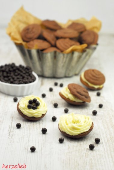 Buttermilch Whoopie Pies mit Zitronencreme - ein besonderes Kuchen ...